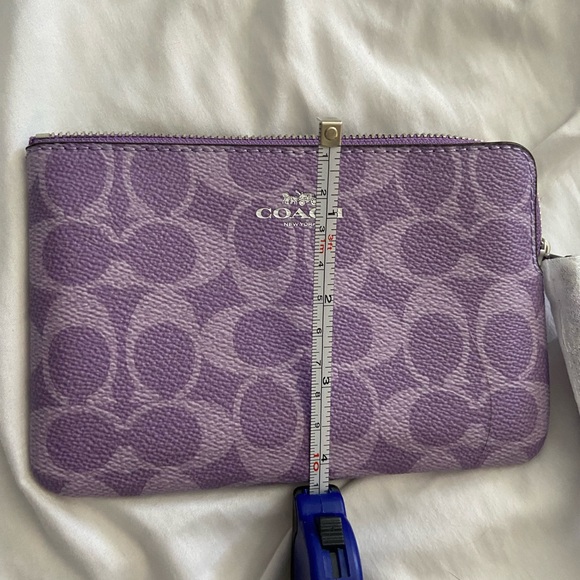 Coach Lavender Signature Wristlet - Picture 4 of 4